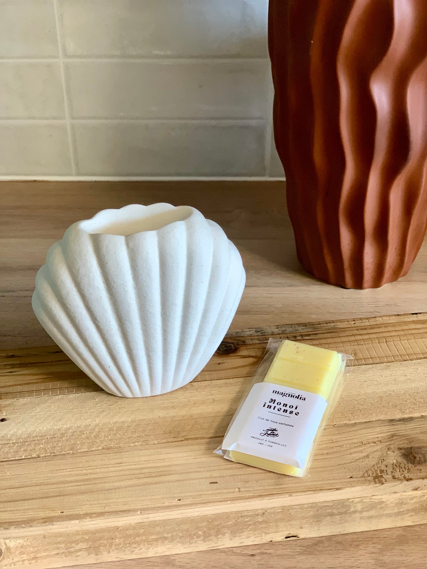 Fondant Parfumé Monoï – Une Invitation au Voyage Sous les Tropiques